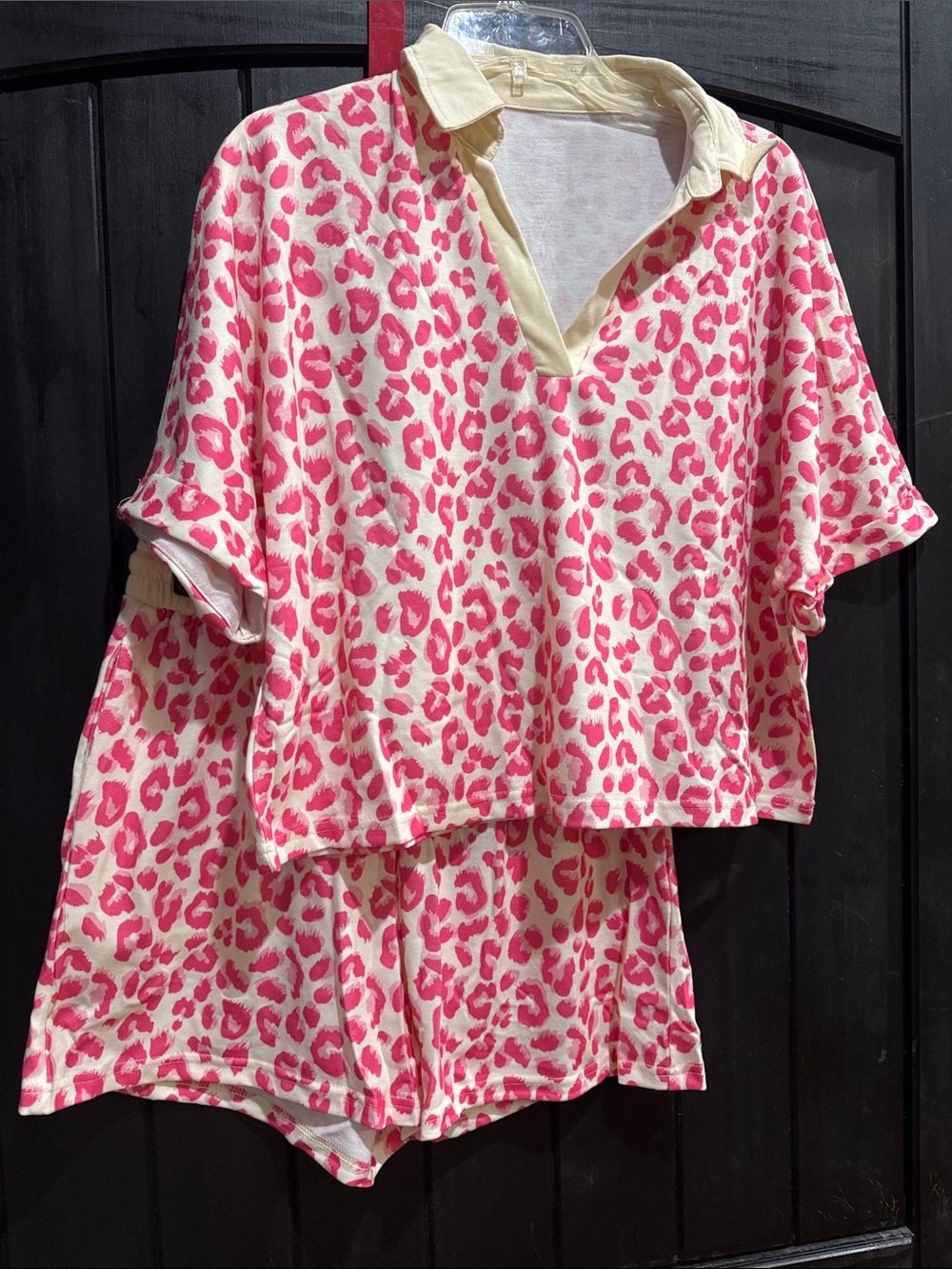 Women's Pink Leopard Print Short Pajama Set with Cream Trim - Picture 4 of 4